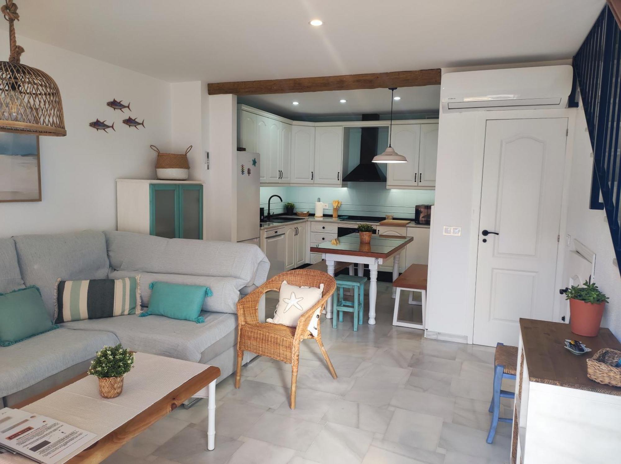 Casa Lola Conil, Azotea Al Mar Y Parking Solo Familias O Parejas Villa โกนิล เด ลาฟรอนเตรา ภายนอก รูปภาพ