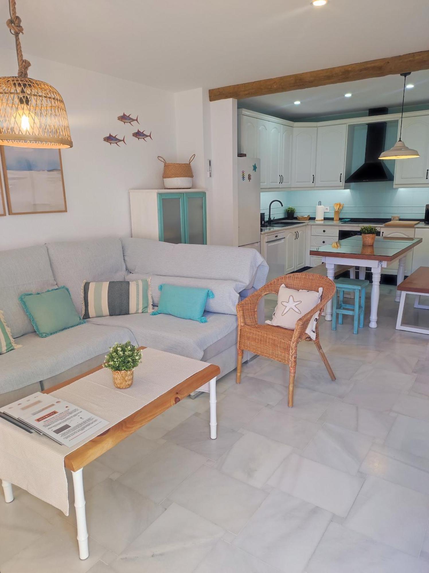 Casa Lola Conil, Azotea Al Mar Y Parking Solo Familias O Parejas Villa โกนิล เด ลาฟรอนเตรา ภายนอก รูปภาพ